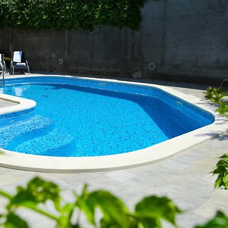 Apartments Nemira Exclusive Omis Exterior photo